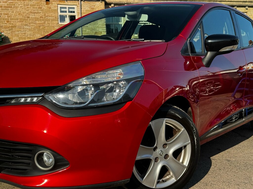 Renault Clio 1.5 Dci 90 Dynamique Nav White #31