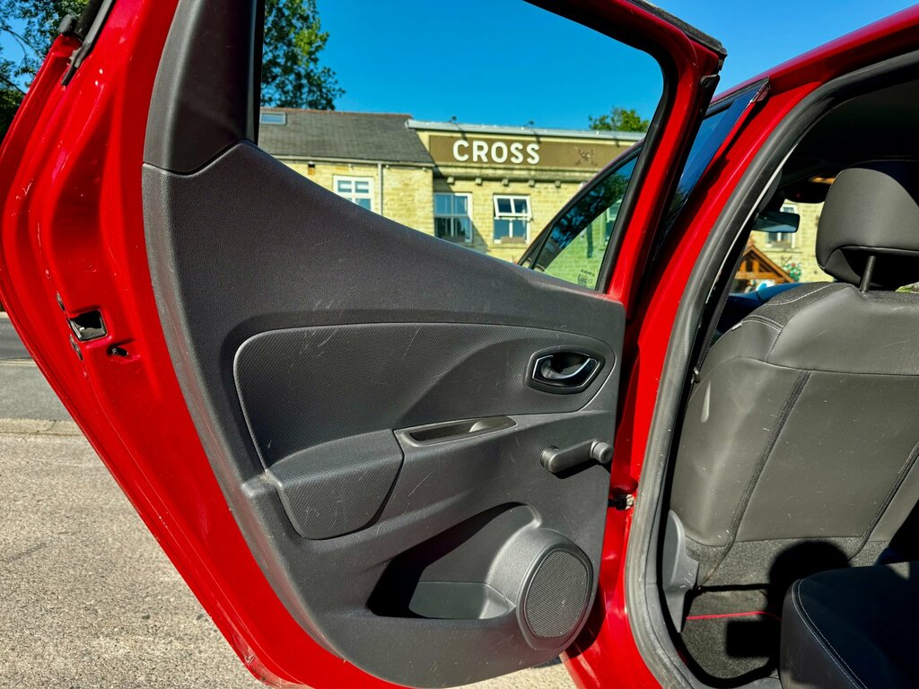 Renault Clio 1.5 Dci 90 Dynamique Nav White #55