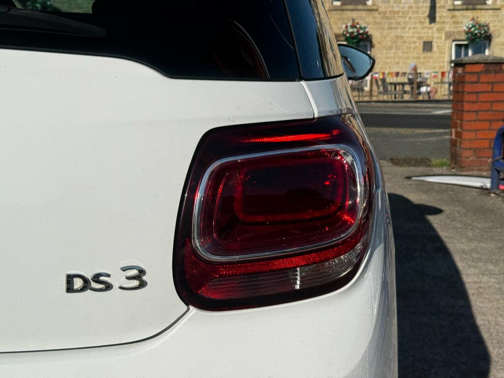 DS DS 3 1.2 Puretech Elegance Hatchback Eat6 Blue #54