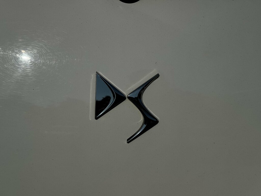 DS DS 3 1.2 Puretech Elegance Hatchback Eat6 Blue #56