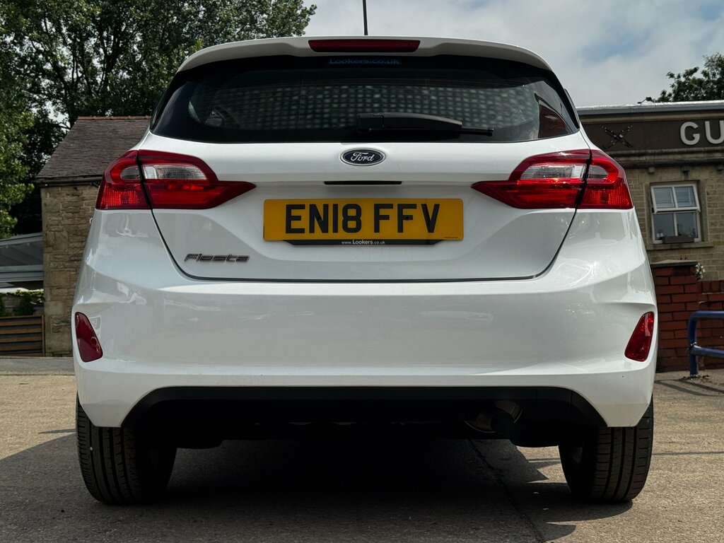 Ford Fiesta St-line White #52