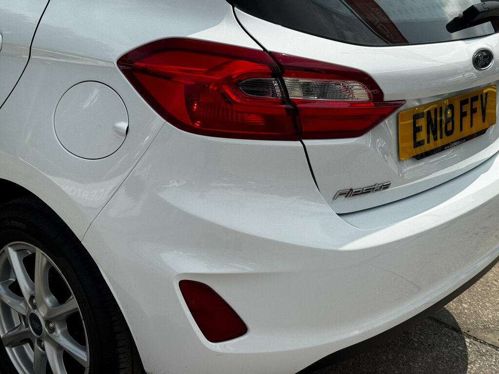 Ford Fiesta St-line White #48