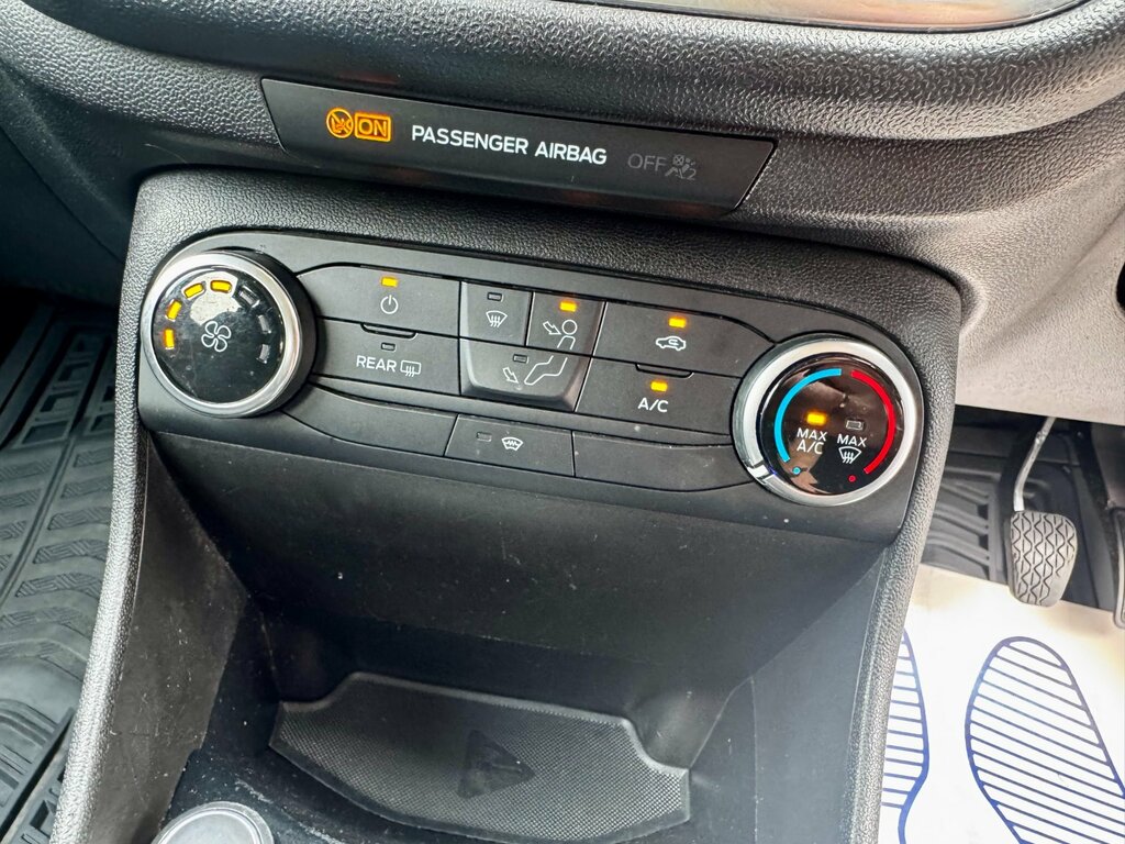 Ford Fiesta St-line White #37