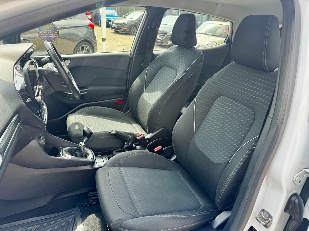 Ford Fiesta St-line White #56