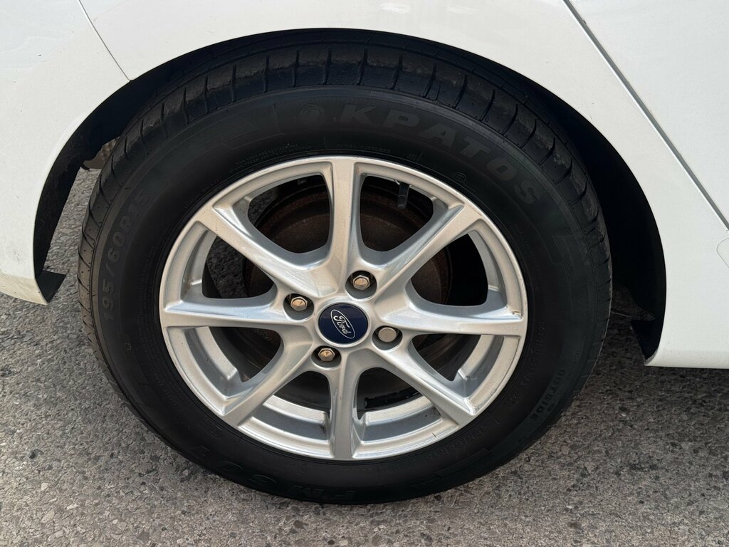 Ford Fiesta St-line White #66