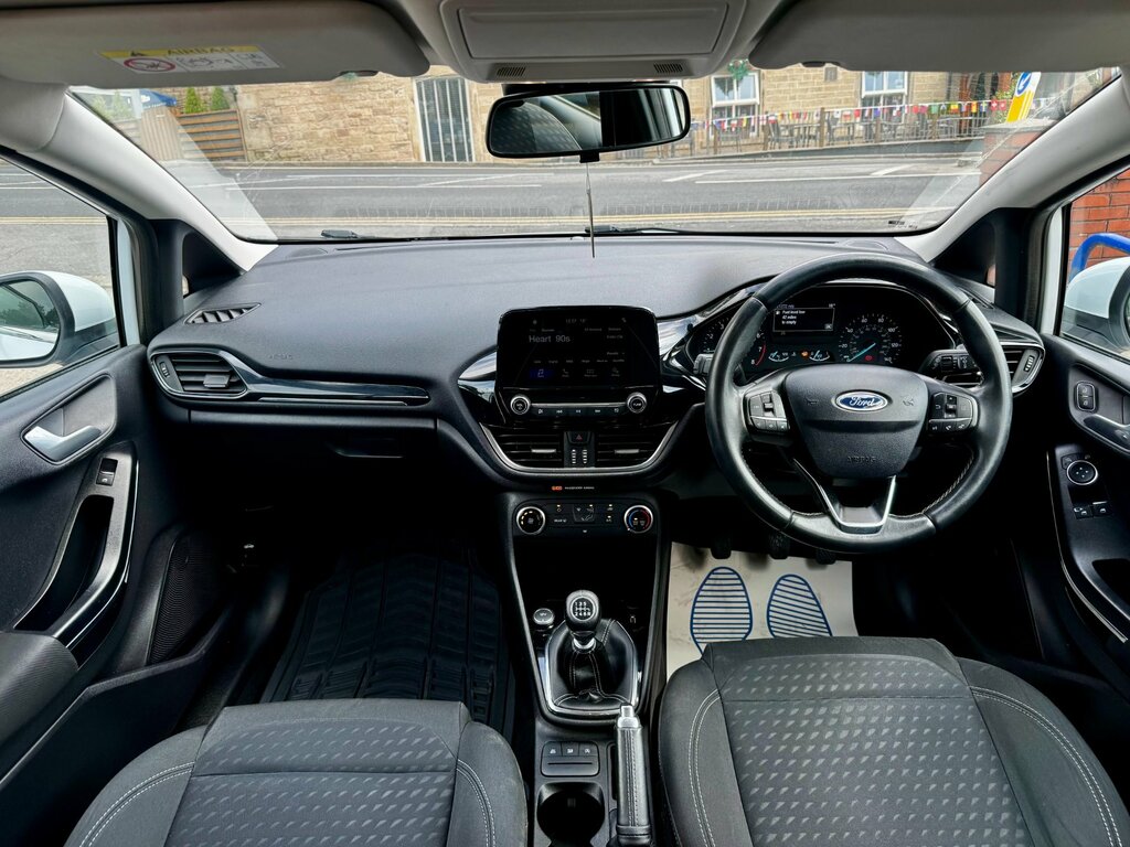 Ford Fiesta St-line White #3