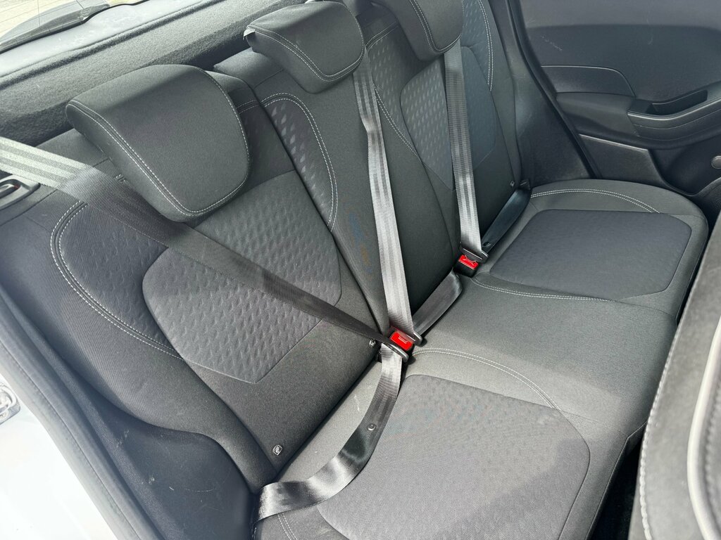 Ford Fiesta St-line White #12
