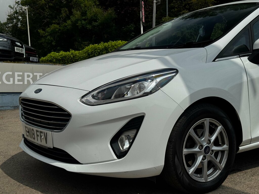 Ford Fiesta St-line White #27