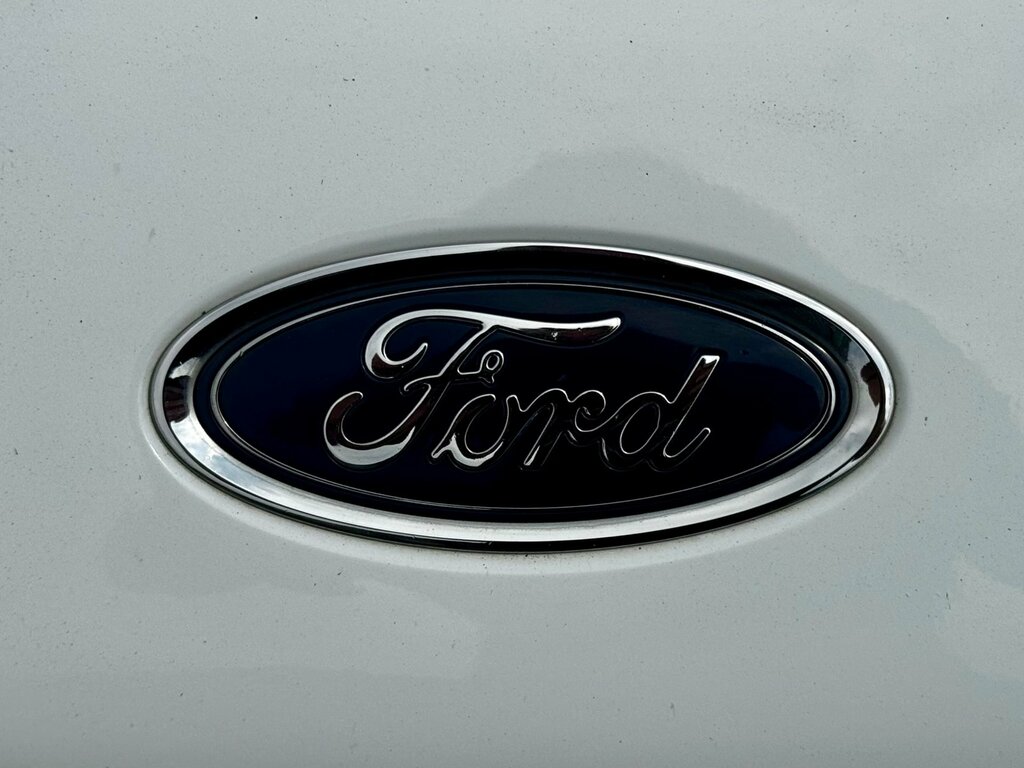 Ford Fiesta St-line White #21