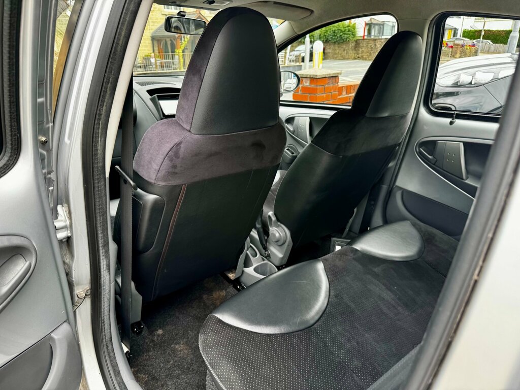 Toyota Aygo Hatchback Grey #55