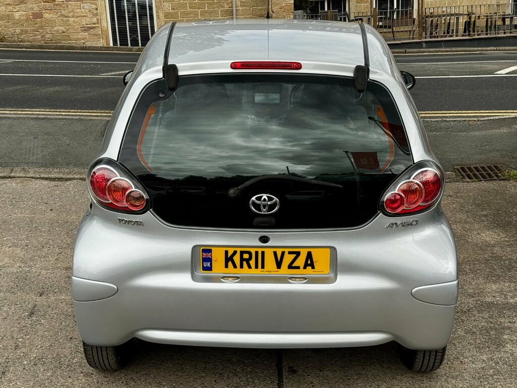 Toyota Aygo 1.0 Vvt-i Ice Hatchback Euro 5 Silver #5