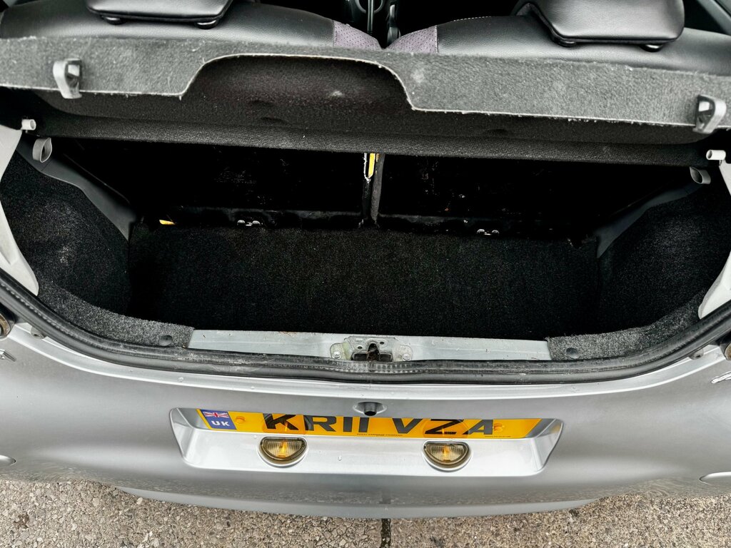 Toyota Aygo Hatchback Grey #47