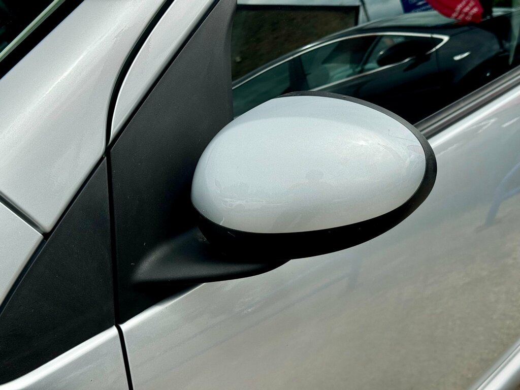 Toyota Aygo Hatchback Grey #31