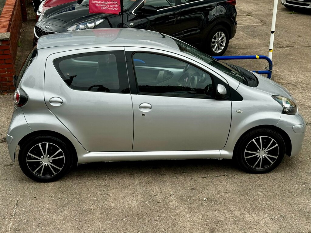 Toyota Aygo Hatchback Grey #64