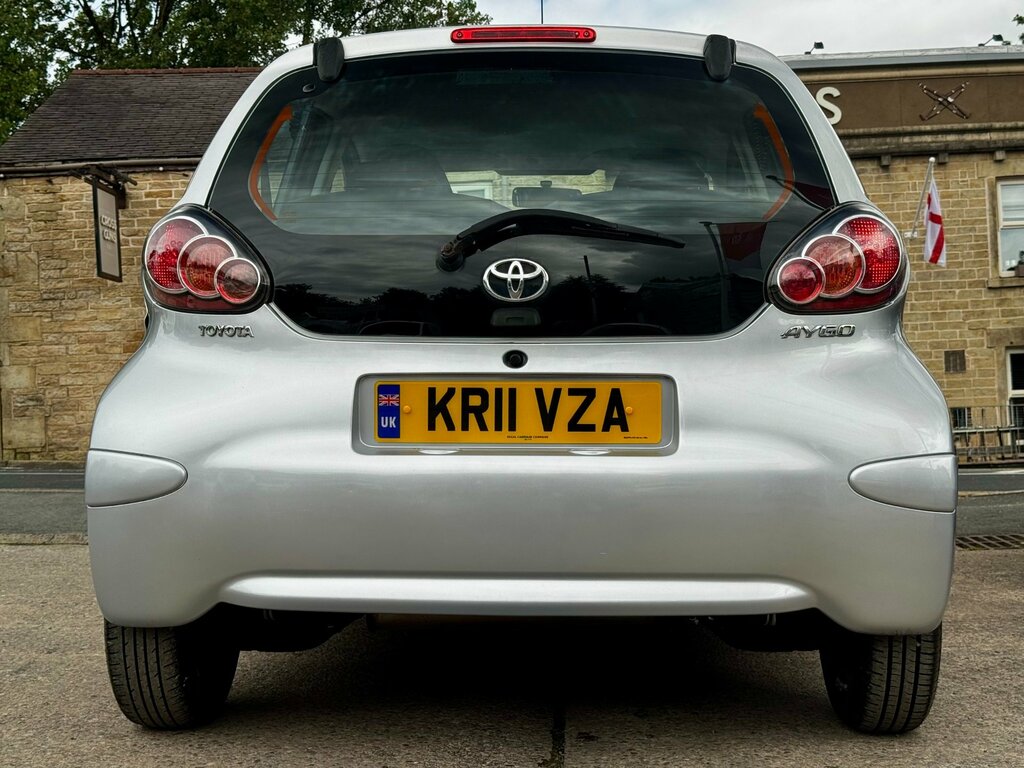 Toyota Aygo Hatchback Grey #51