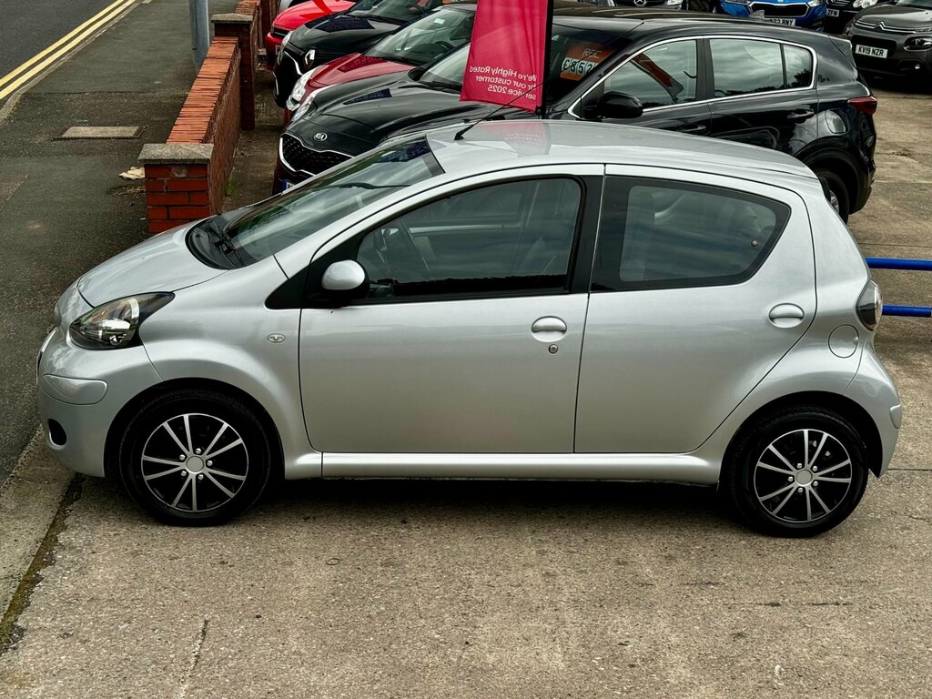 Toyota Aygo Hatchback Grey #60