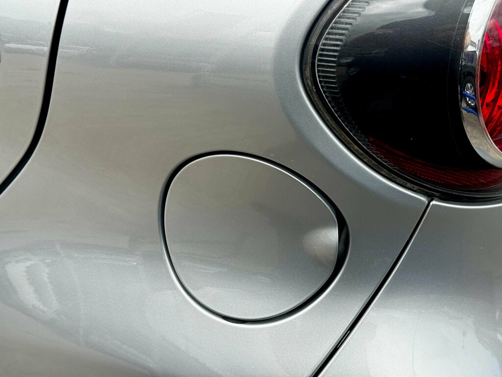 Toyota Aygo Hatchback Grey #40