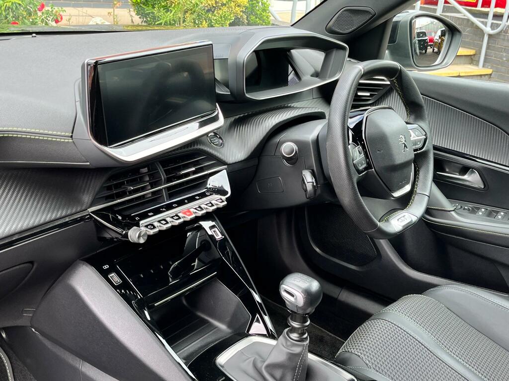 Peugeot 2008 1.2 Puretech Gt Suv Euro 6 S S #3