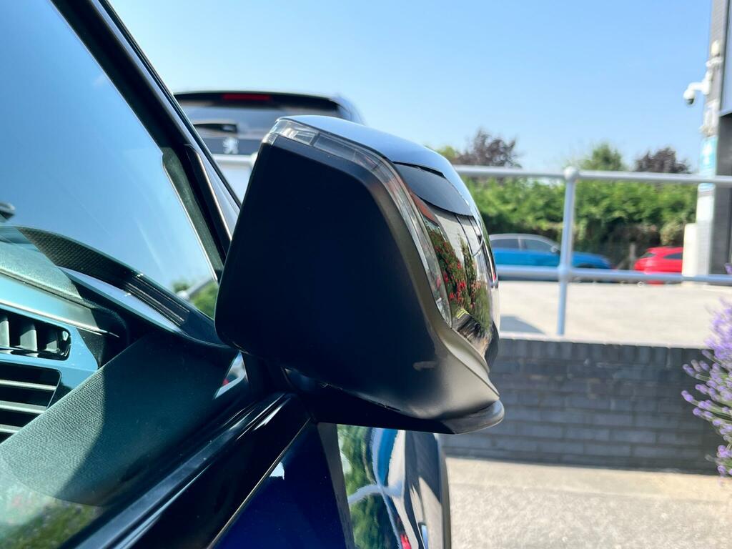 Peugeot 408 Peugeot 408 1.6 12.4Kwh Gt Fastback Plu Black #32