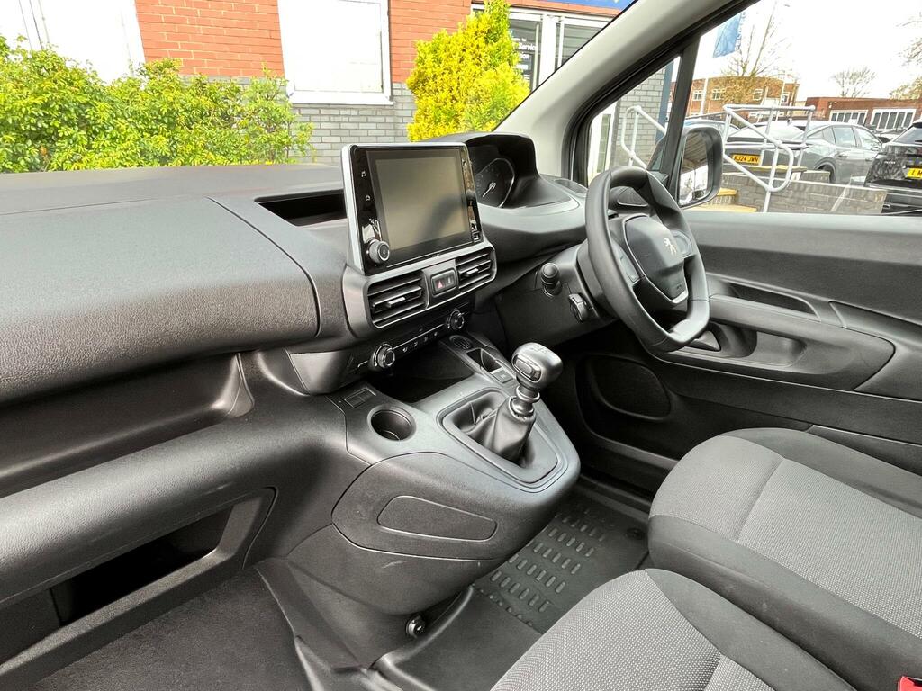 Peugeot Partner 1.5 Bluehdi 950 Professional Premium Long Panel Va #3