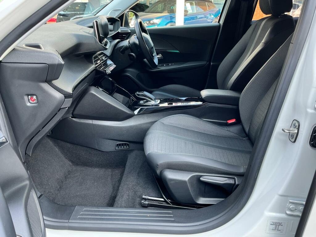 Peugeot e-2008 0.0 100Kwh E-2008 Gt Blue #43