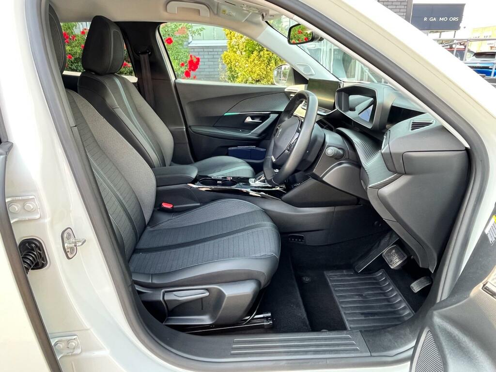 Peugeot e-2008 0.0 100Kwh E-2008 Gt Blue #11