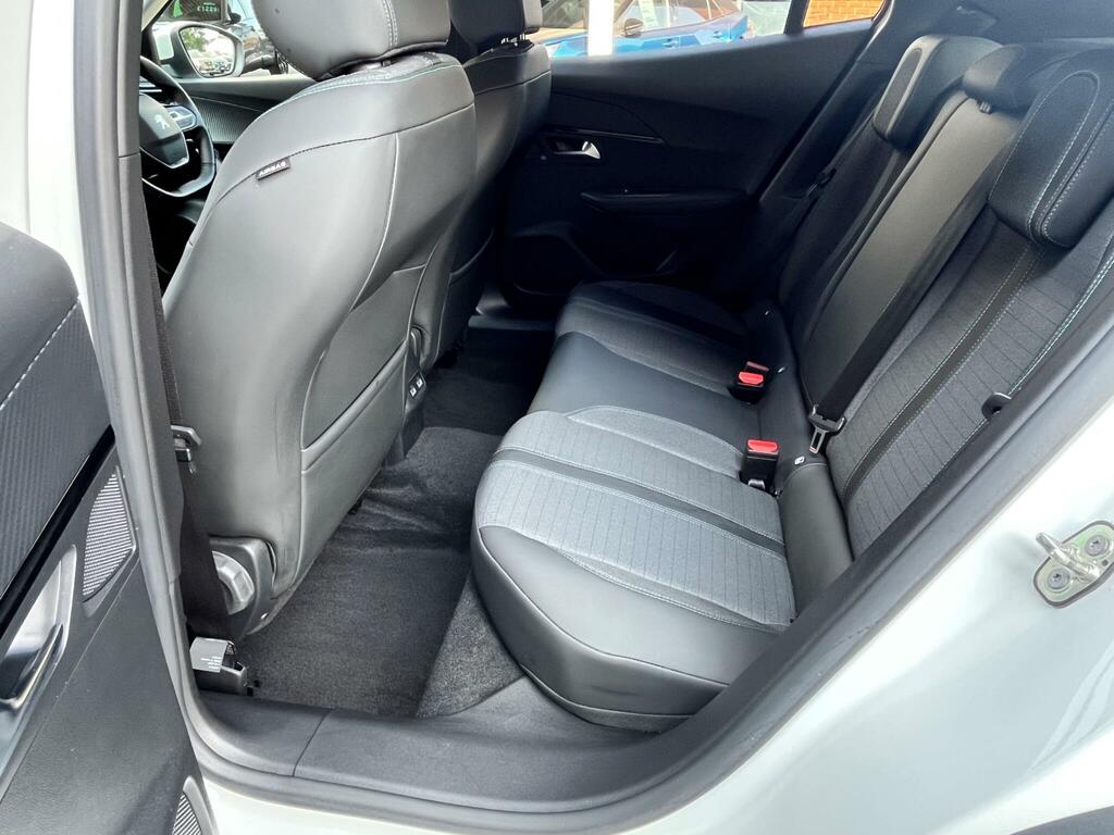 Peugeot e-2008 0.0 100Kwh E-2008 Gt Blue #45