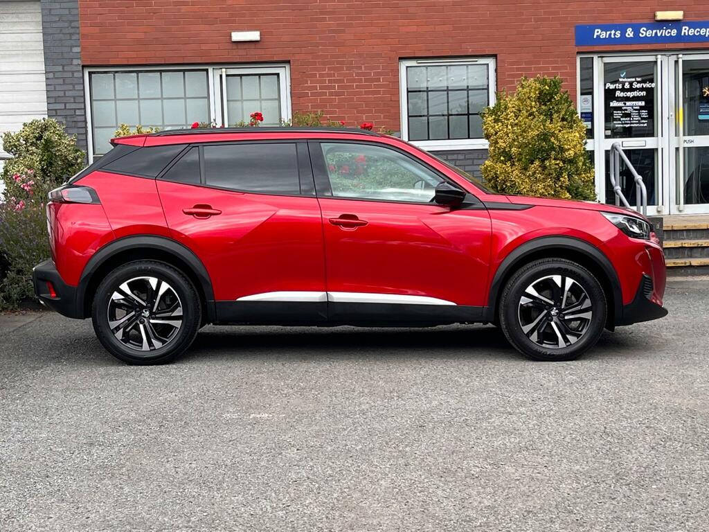 Peugeot 2008 1.2 Puretech Allure Premium Suv #6