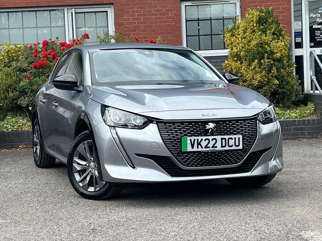Peugeot e-208 50Kwh Allure Premium Hatchback  #2