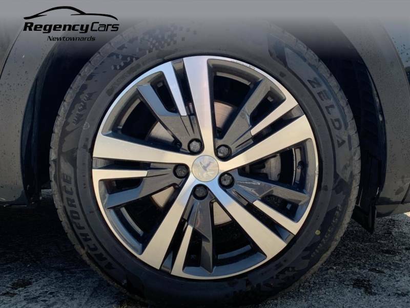 Peugeot 5008 1.5 Bluehdi Allure Premium - 2022 22 Black #4