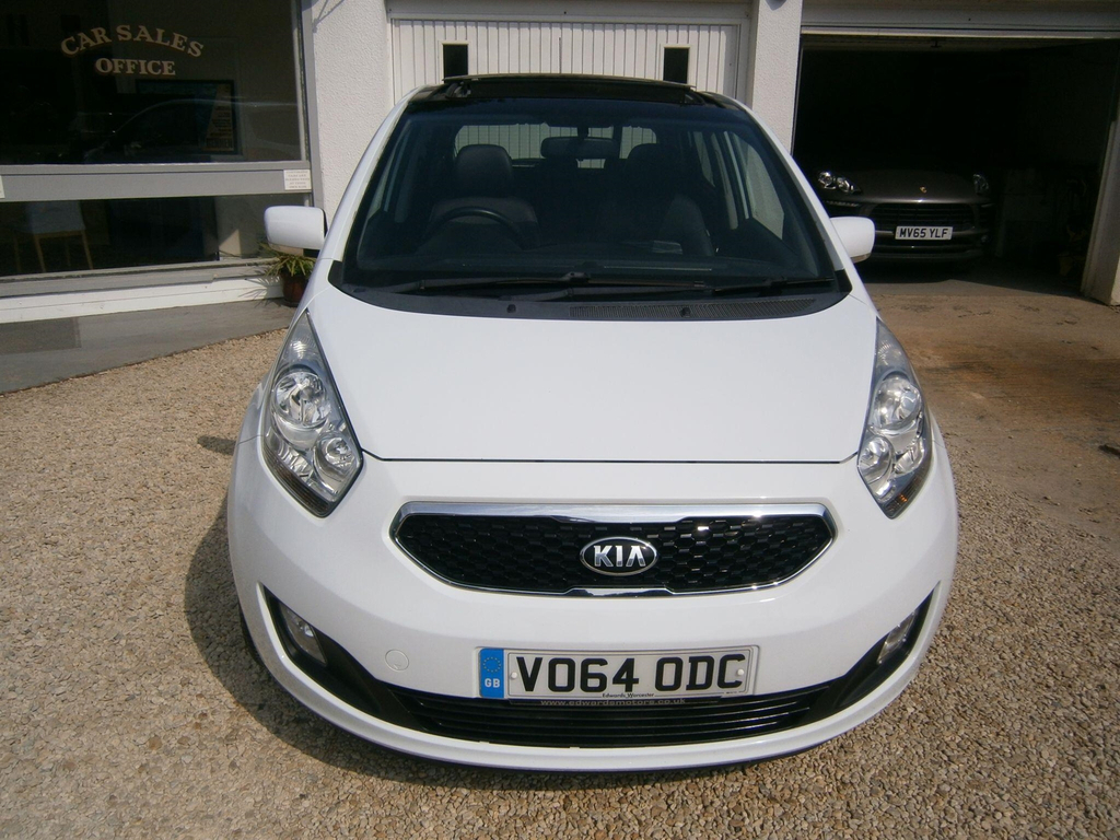 Kia Venga 1.6 Ecodynamics 3 Red #10