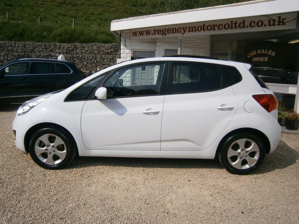 Kia Venga 1.6 Ecodynamics 3 Red #13