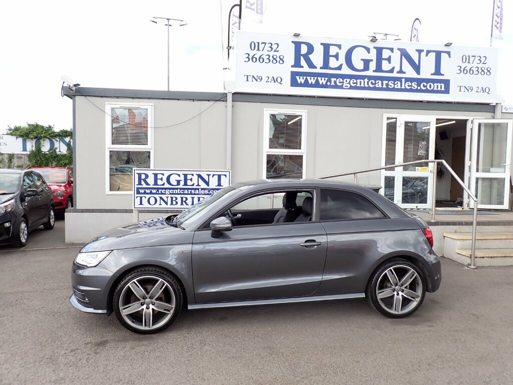 Audi A1 1.4 Tfsi Cod Black Edition Hatchback Ma GL67DSE Grey #5