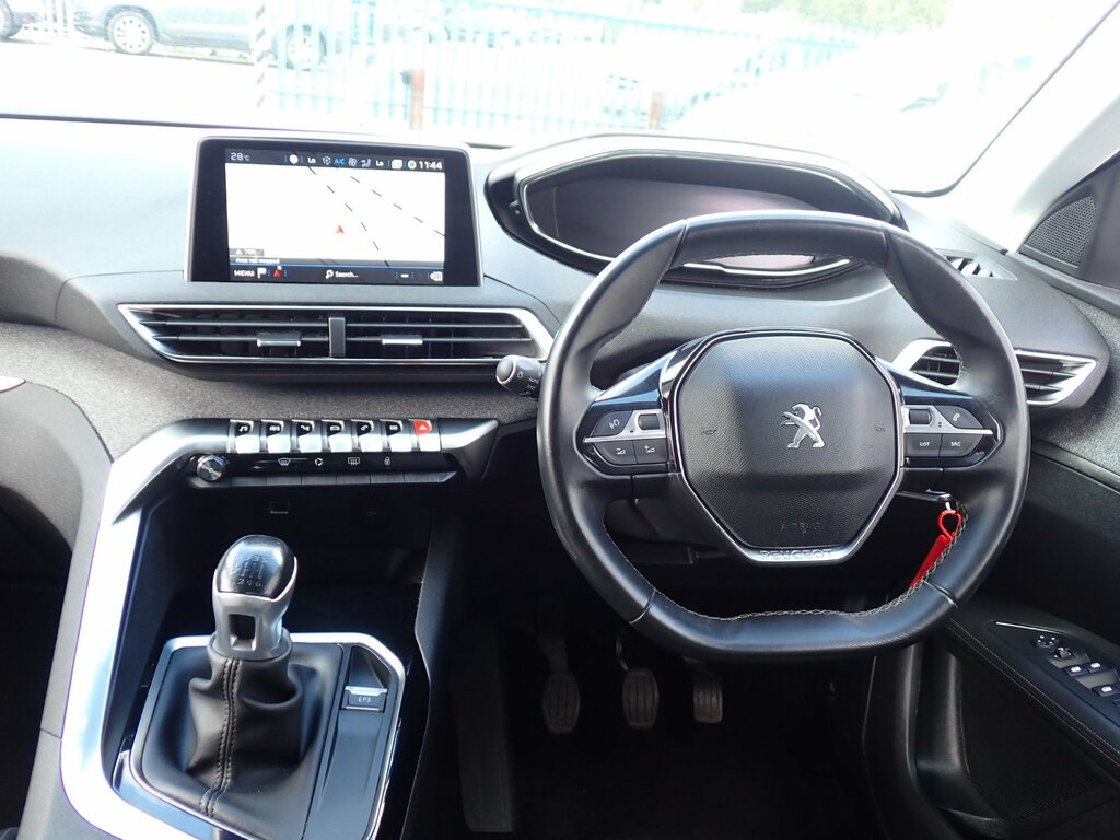 Peugeot 3008 1.5 Bluehdi Allure Suv Euro 6 S PN69TJO Red #2