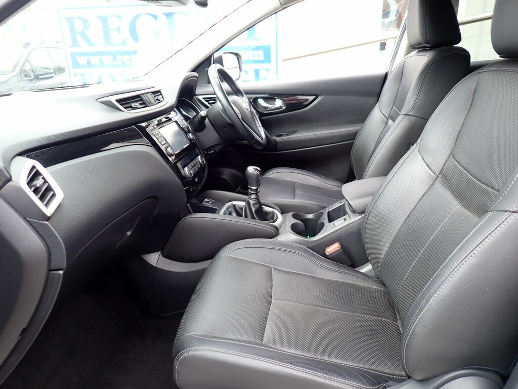 Nissan Qashqai 1.5 Dci Tekna Suv 2Wd Euro 5 S BV14XRB White #3