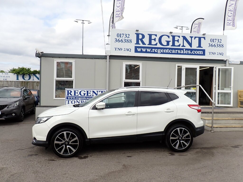 Nissan Qashqai 1.5 Dci Tekna Suv 2Wd Euro 5 S BV14XRB White #5