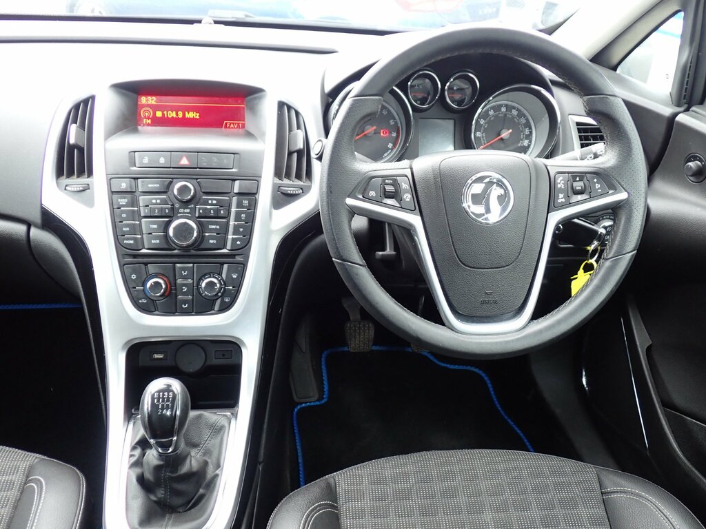 Vauxhall Astra 1.4T Sri Coupe Euro 5 Ss 140 Blue #2