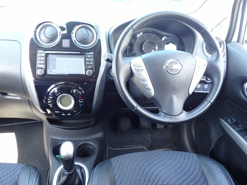 Nissan Note 1.5 Dci Tekna Hatchback Euro 6 GK66EWT White #2
