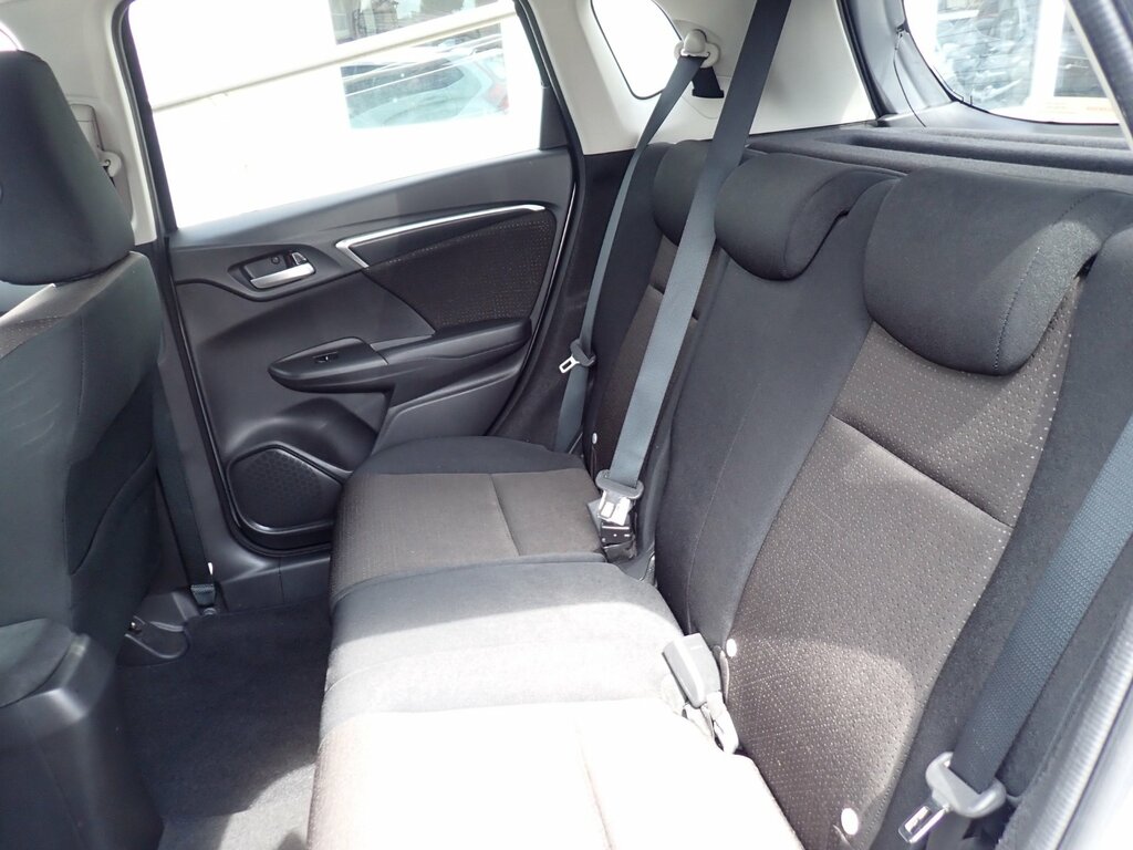 Honda Jazz 1.3 I-vtec Ex Navi Hatchback Cvt Euro 6 Silver #4