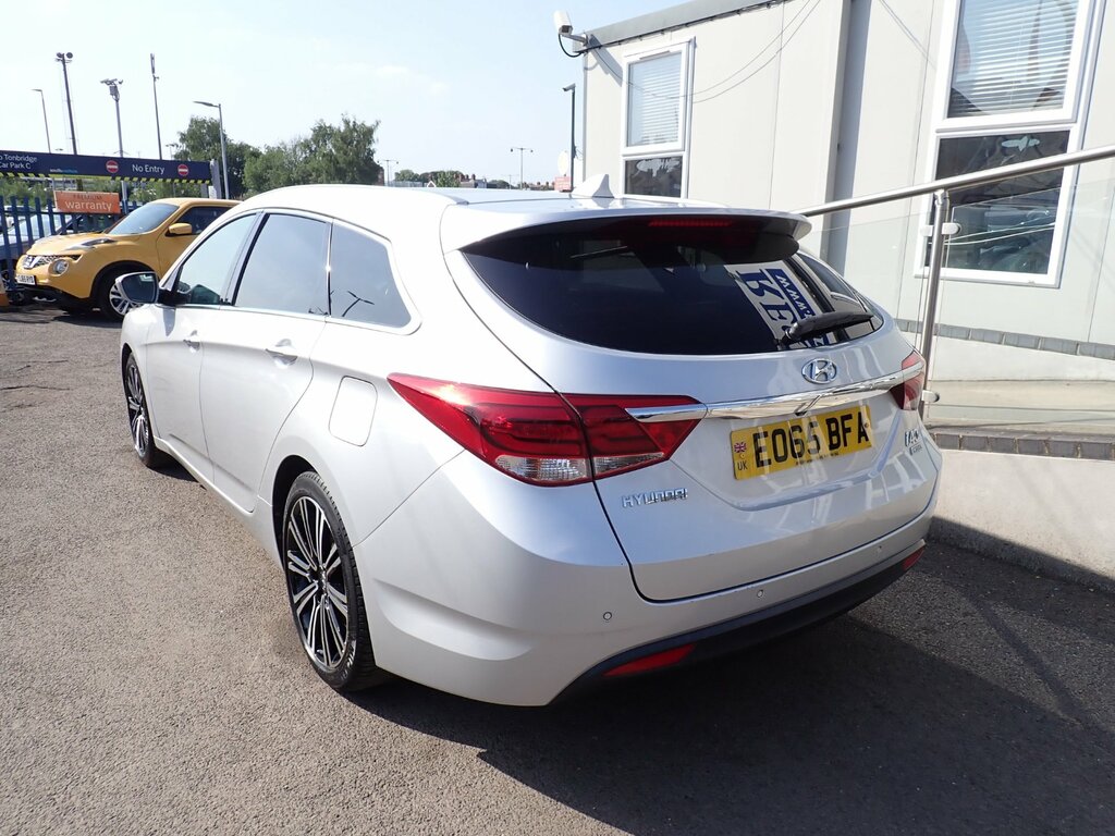 Hyundai I40 Crdi Premium Blue Drive Silver #10