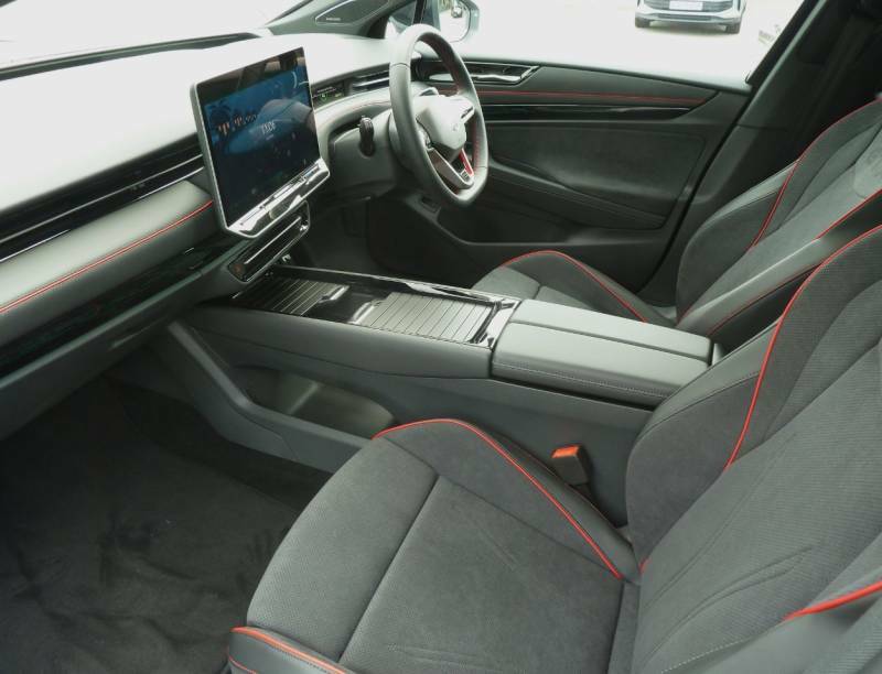 Volkswagen ID.7 250Kw 4Motion Gtx Plus 86Kwh Black #2