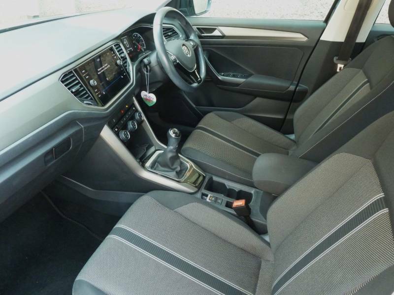 Volkswagen T-Roc 1.6 Tdi Se - 2020 70 Black #2