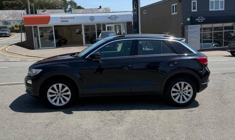 Volkswagen T-Roc 1.6 Tdi Se Black #4