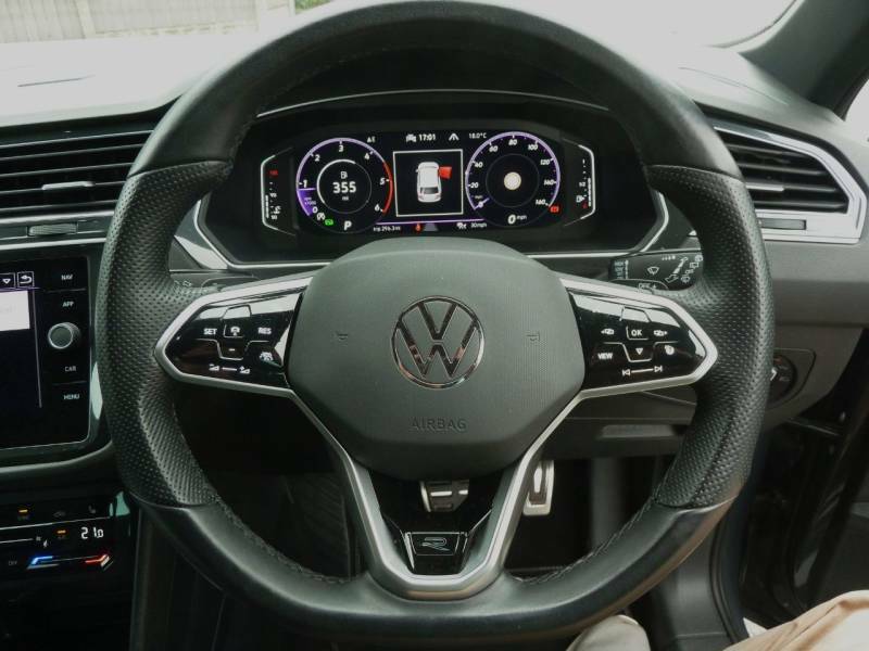 Volkswagen Tiguan 2.0 Tdi R-line 150 Dsg Grey #2
