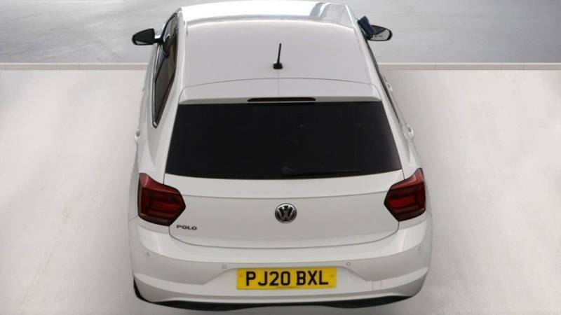 Volkswagen Polo White #9