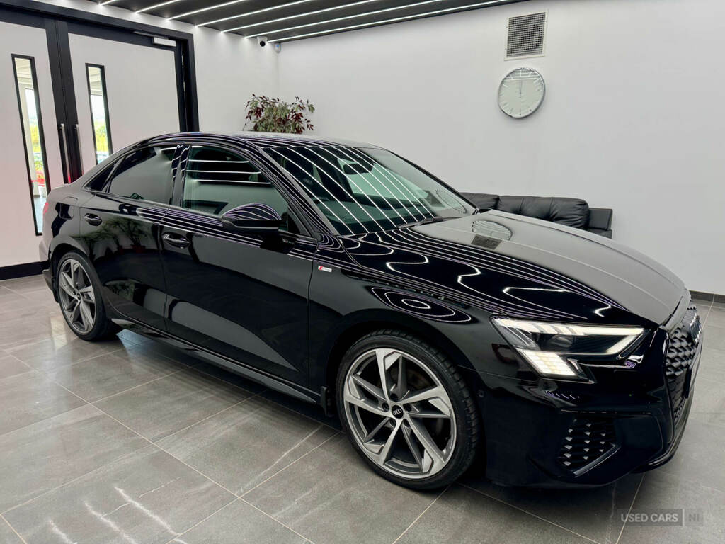 Audi A3 35 Tdi Edition 1 KM22MZD Black #4