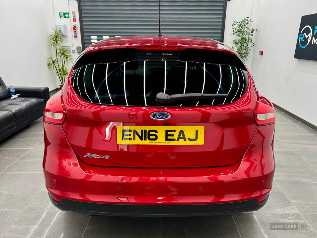 Ford Focus 1.5 Tdci 120 Titanium EN16EAJ Red #6