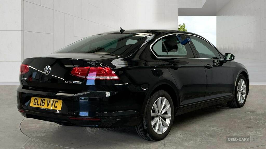 Volkswagen Passat Se Business 2.0 Tdi Bmt 150Ps 6-Speed Dsg Silver #4