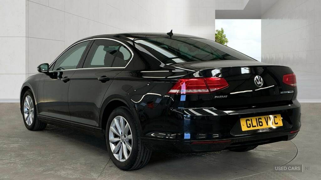 Volkswagen Passat Se Business 2.0 Tdi Bmt 150Ps 6-Speed Dsg Silver #3