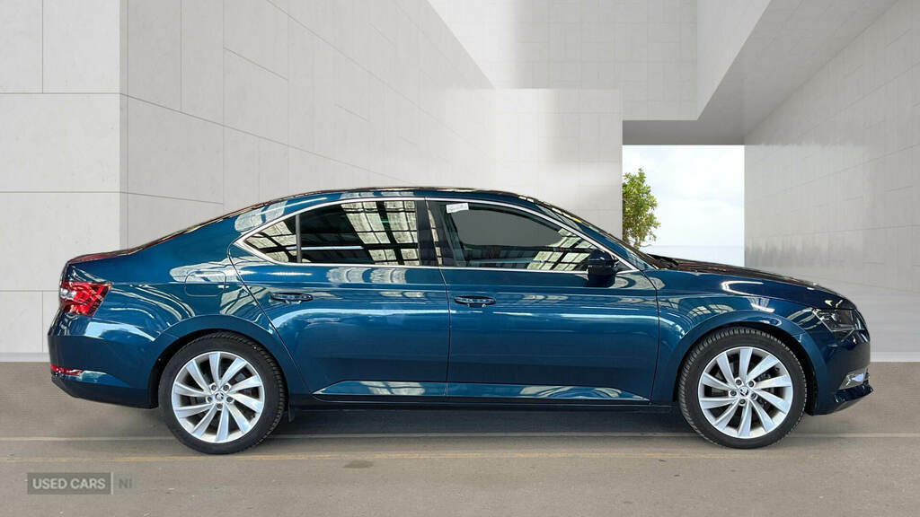 Skoda Superb 2.0 Tdi Cr Se Blue #3